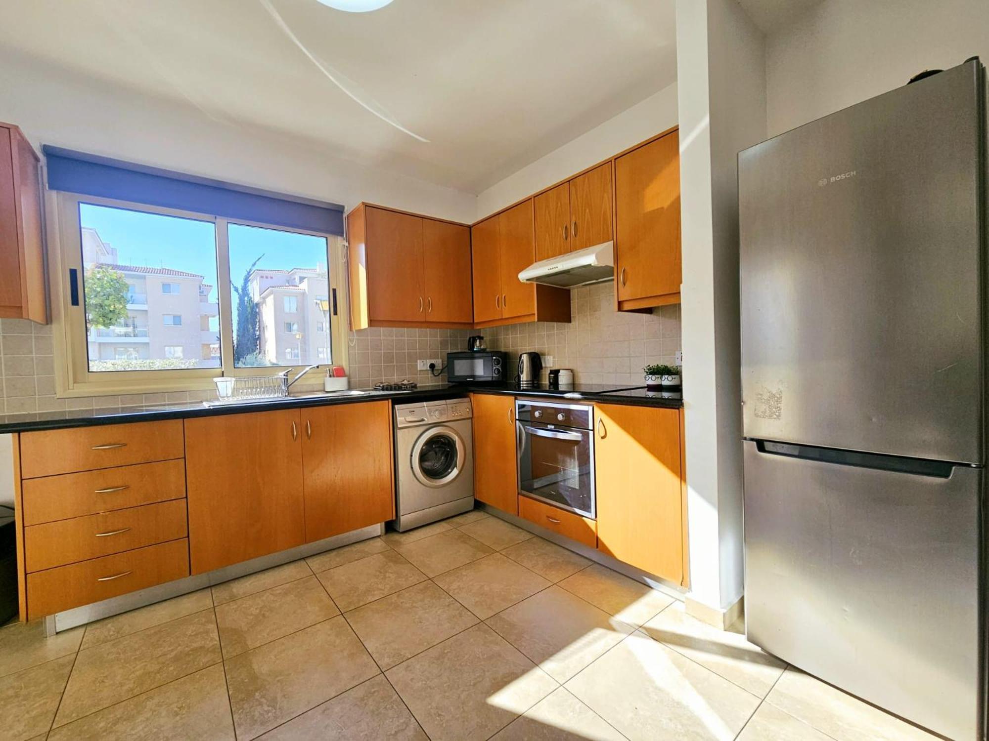 Elysia Park Apartments Пафос Екстериор снимка