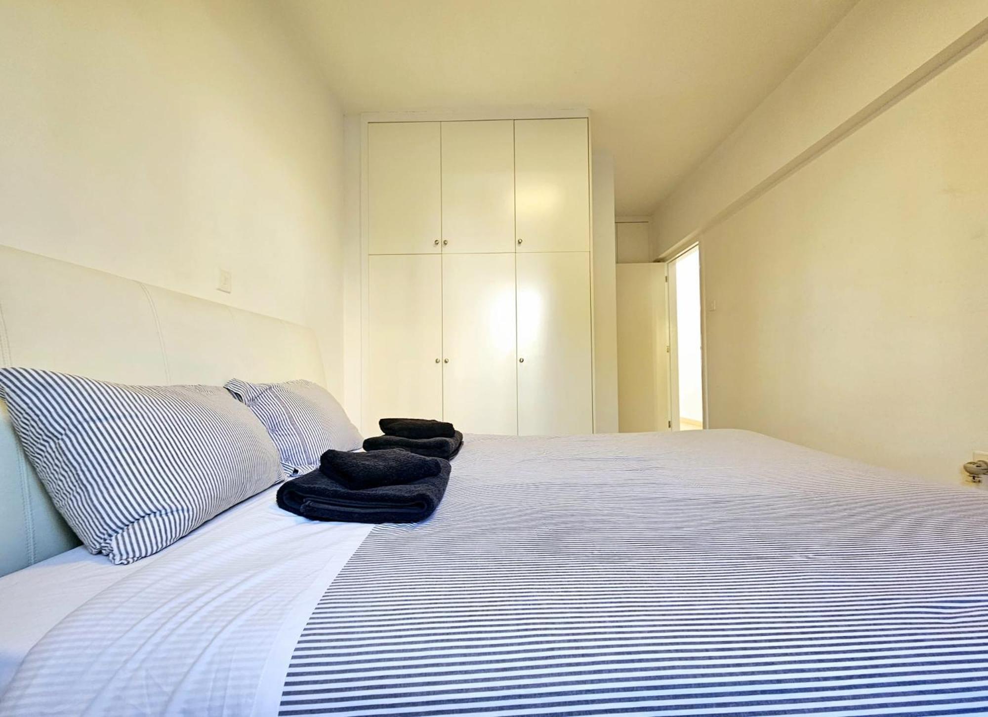 Elysia Park Apartments Пафос Екстериор снимка