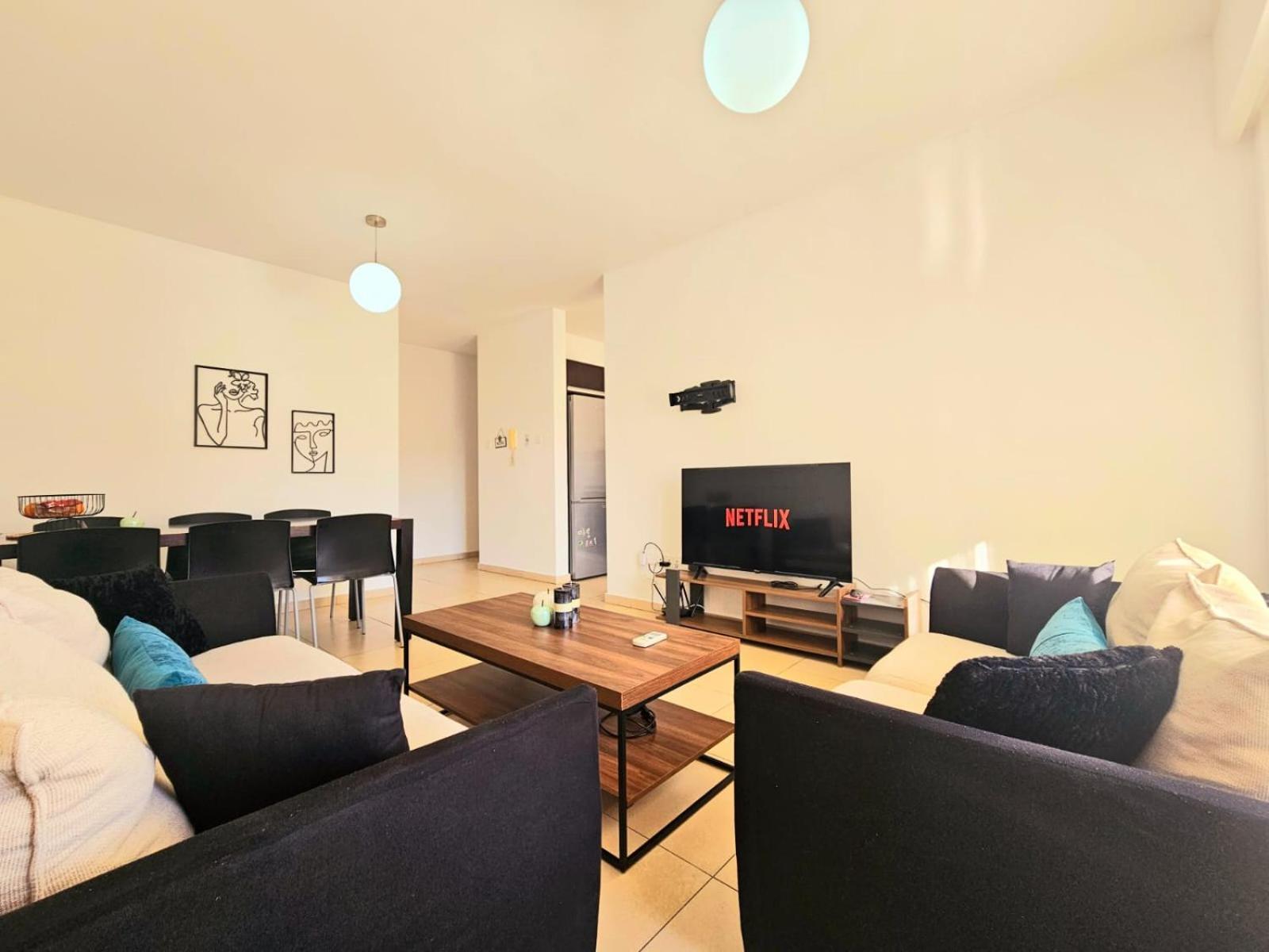Elysia Park Apartments Пафос Екстериор снимка