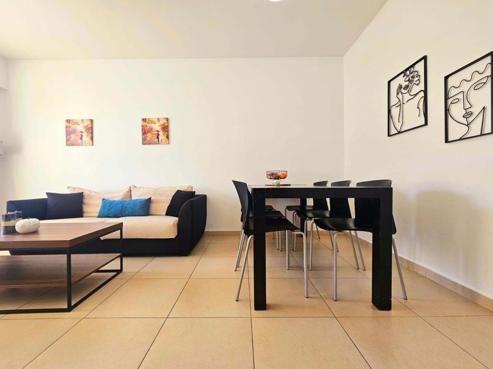 Elysia Park Apartments Пафос Стая снимка